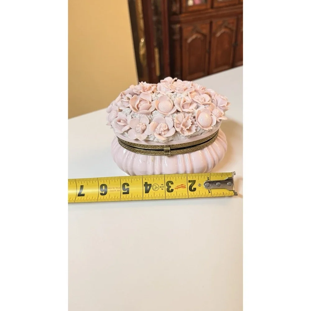 Vintage Ardalt‎ Verithin Pink Porcelain Floral Trinket Box Italy 3D Flowers
